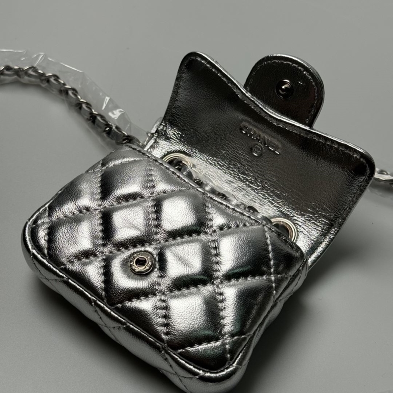 Ch**el waist chest packs